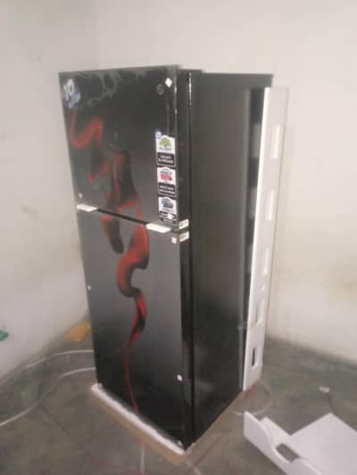 refrigeator