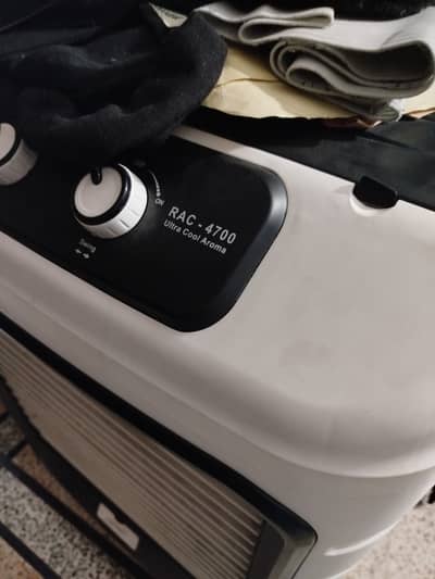 ROYAL Room Cooler RAC-4700 Like New.