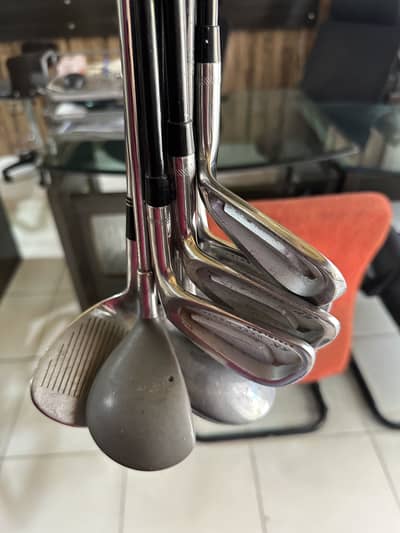 ZX Tour Deep Cavity Golf Club Set – 9 Sticks – Excellent Condition