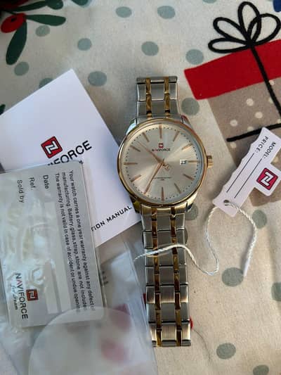 Navi Force NF-9230 Gentle Flutter Watch For Men
