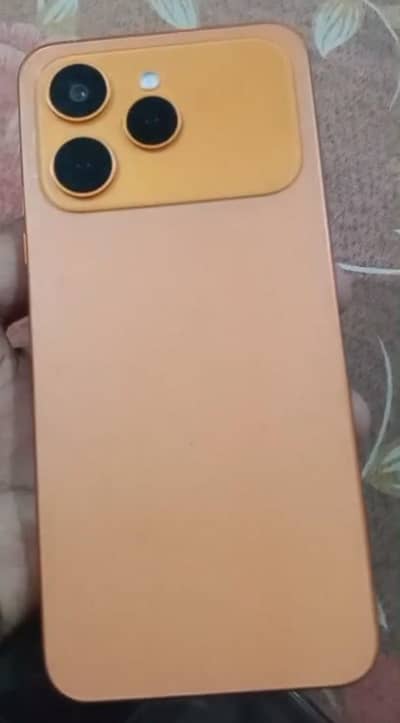 Tecno spark 40