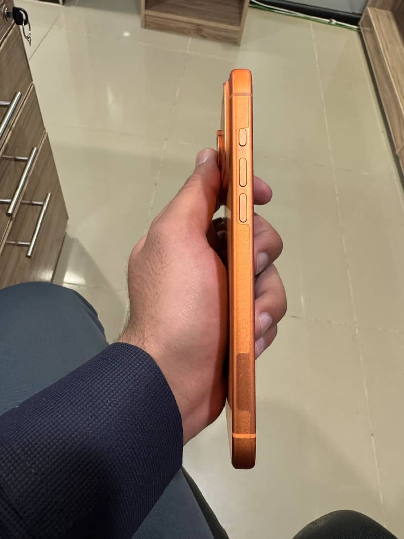 Iphone 17 pro max 1