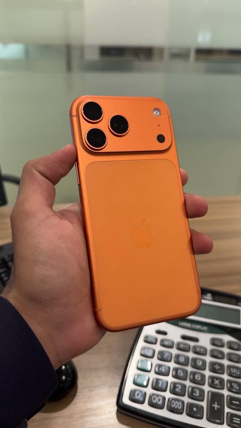 Iphone 17 pro max 5