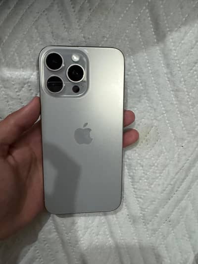 Apple iPhone 15 Pro Max