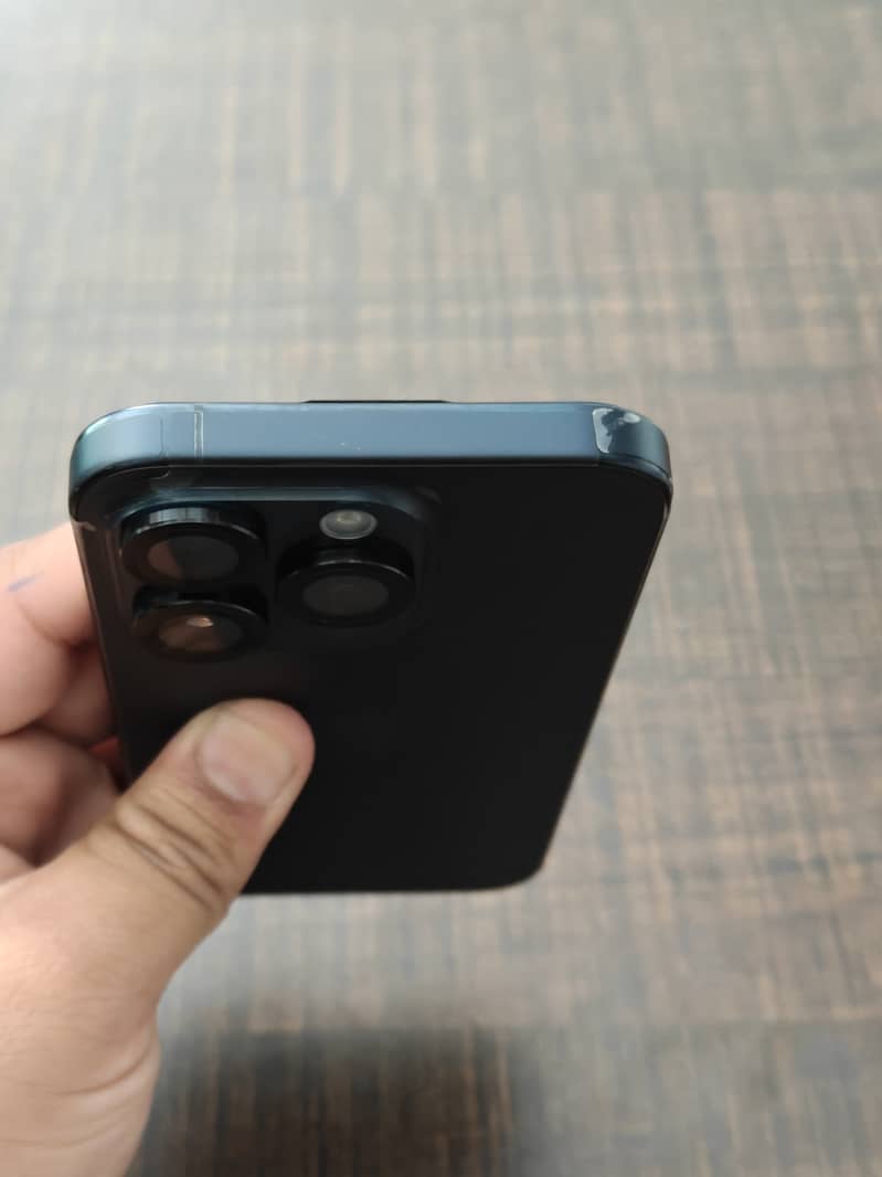 15 pro 5