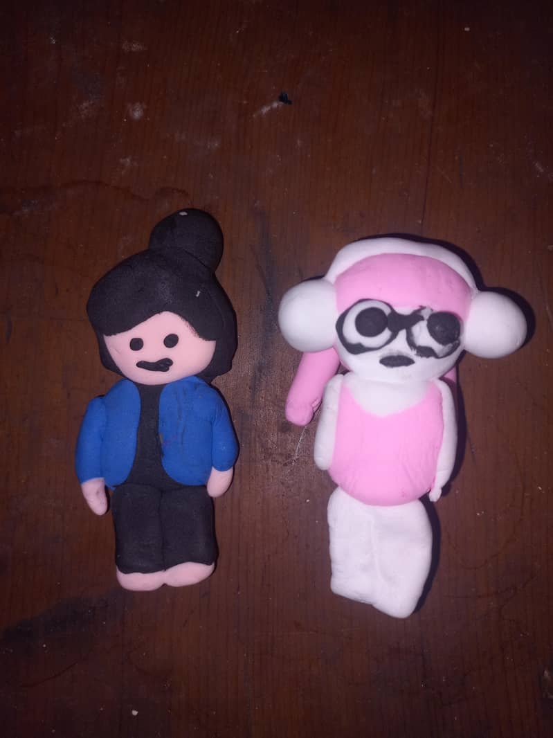 Dolls 0