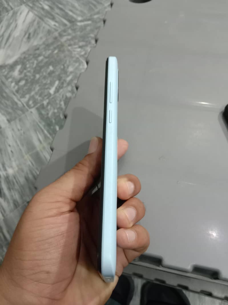 Redmi A2+ 3/64 4