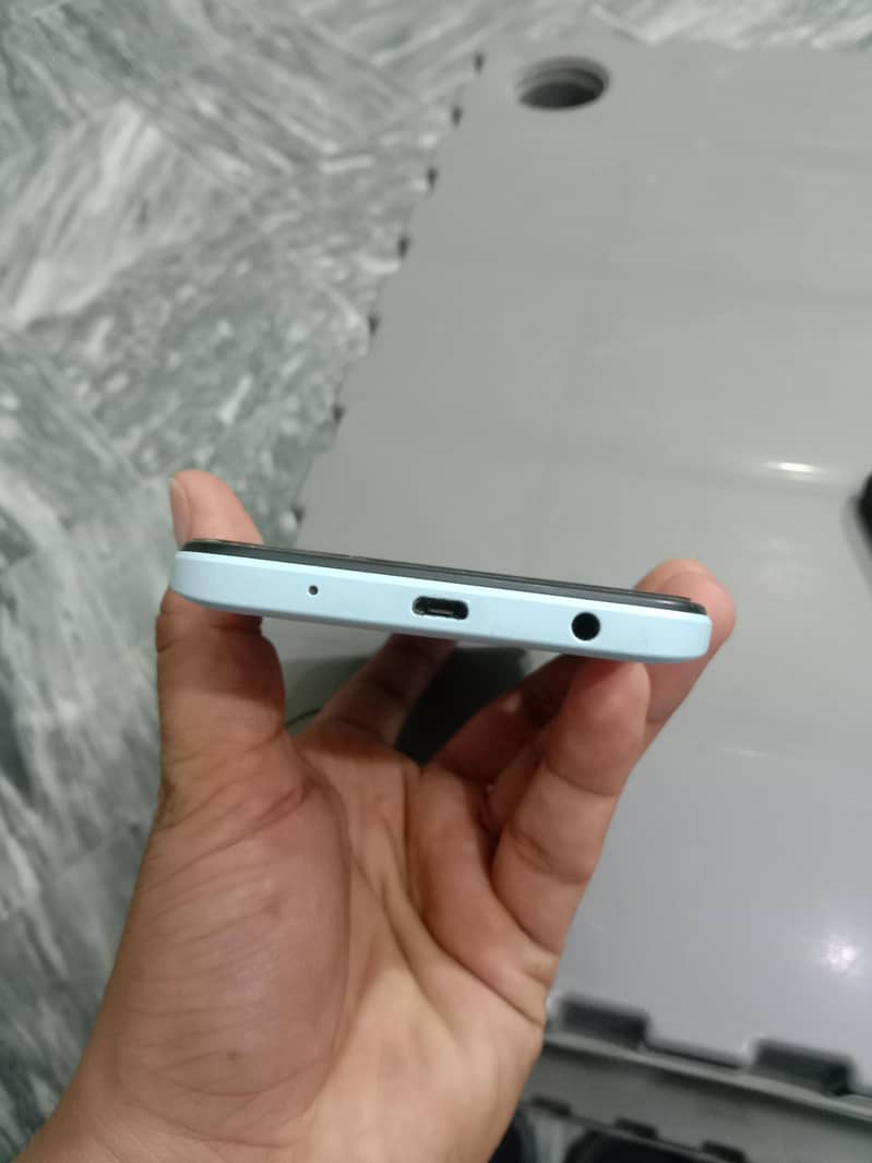 Redmi A2+ 3/64 5