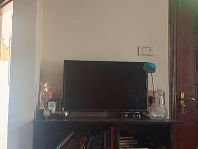 samsung led only 3 years used