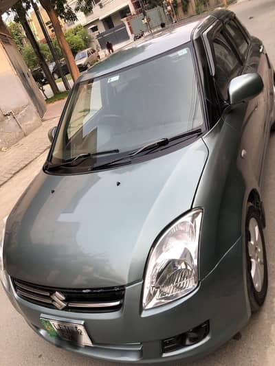 Suzuki Swift DLX