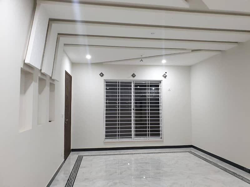Ground portion for rent 6