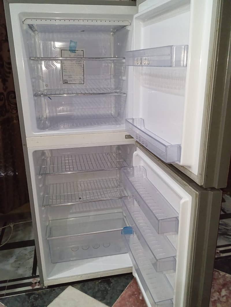 Refrigerator 7