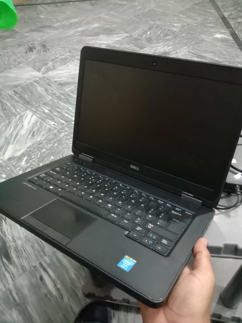 Dell Latitude E5440 3