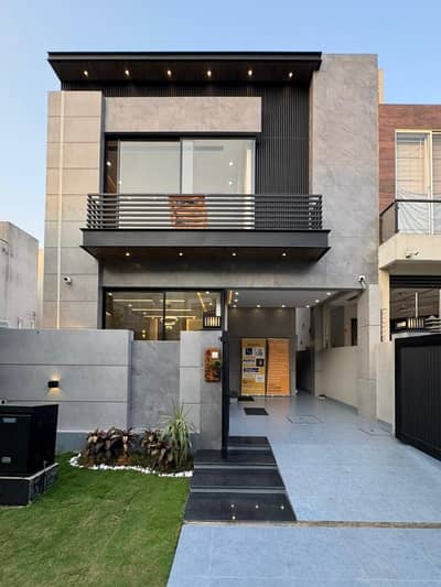 100% Original AD 7 Marla Modern Design House For Rent