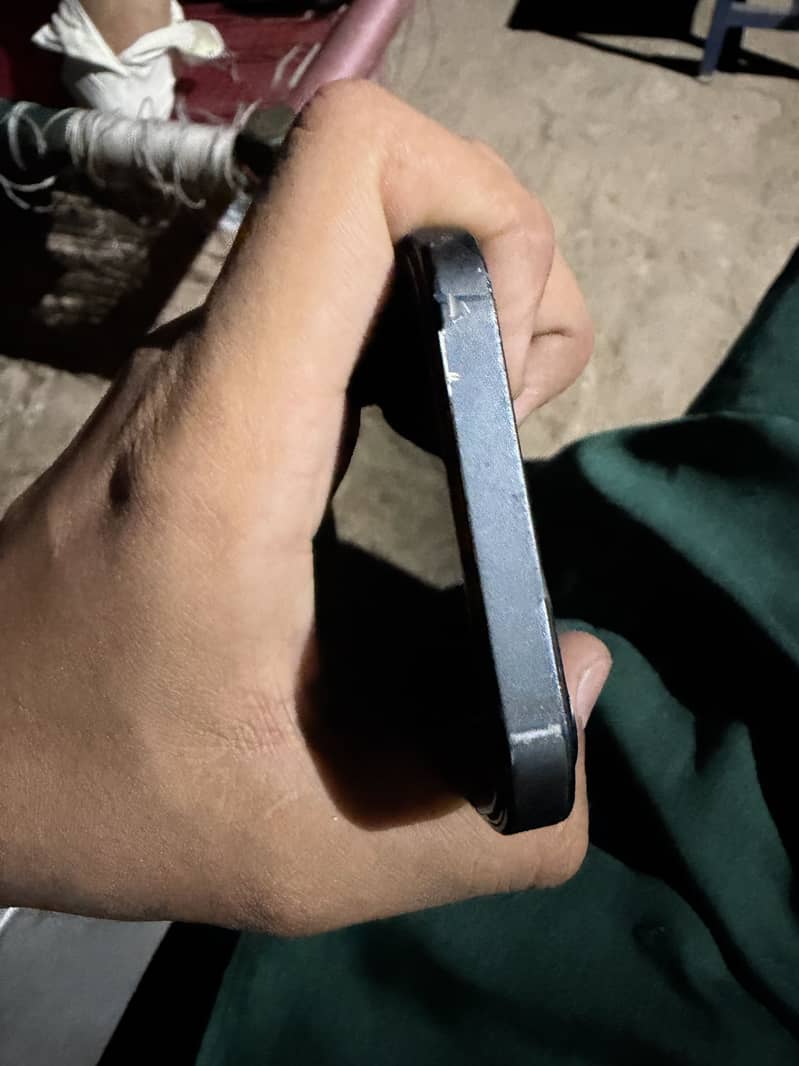Iphone 13 jv 3