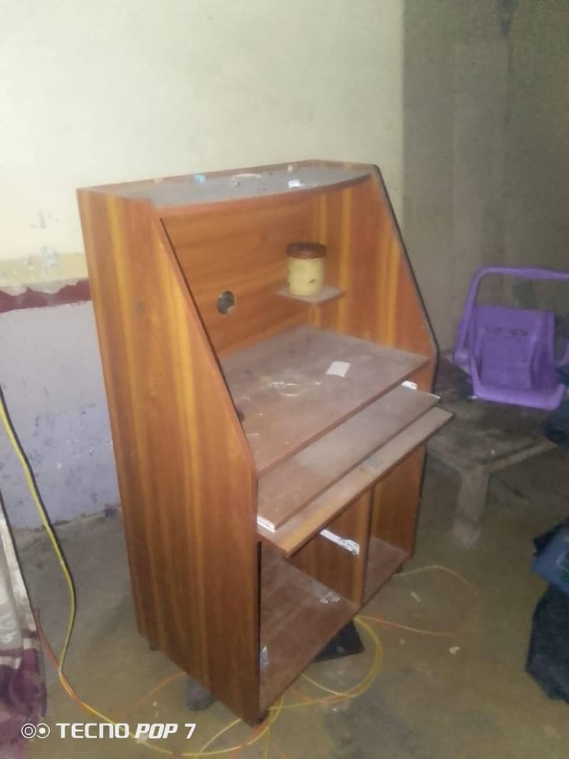 computer table 0