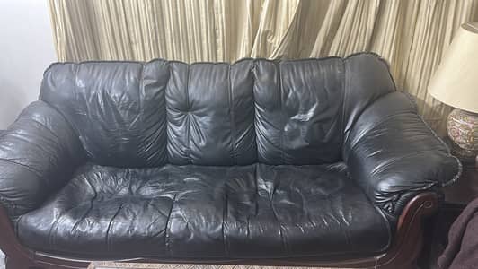 Sofa set and Setti