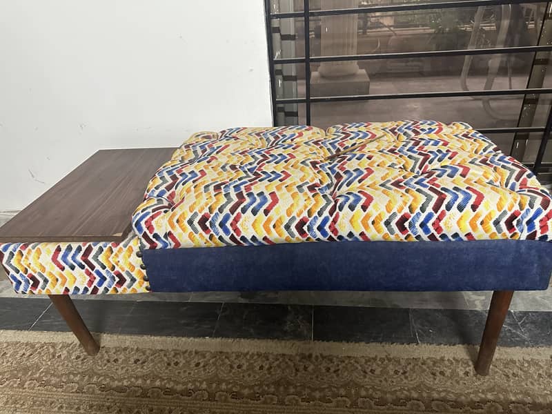 Sofa set and Setti 3
