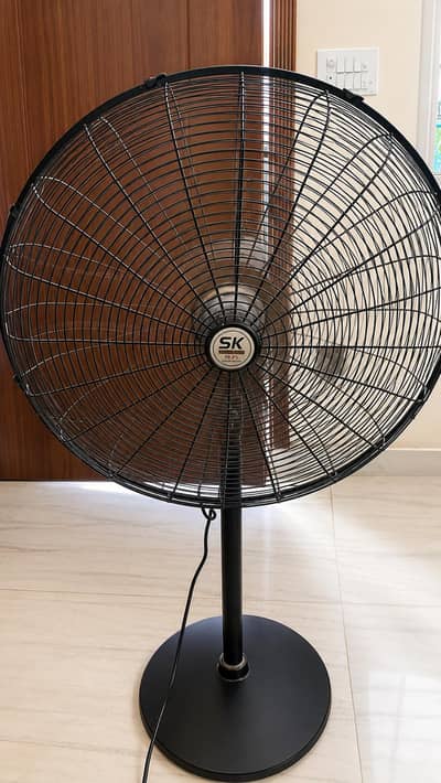 PEDESTAL FAN FOR SALE