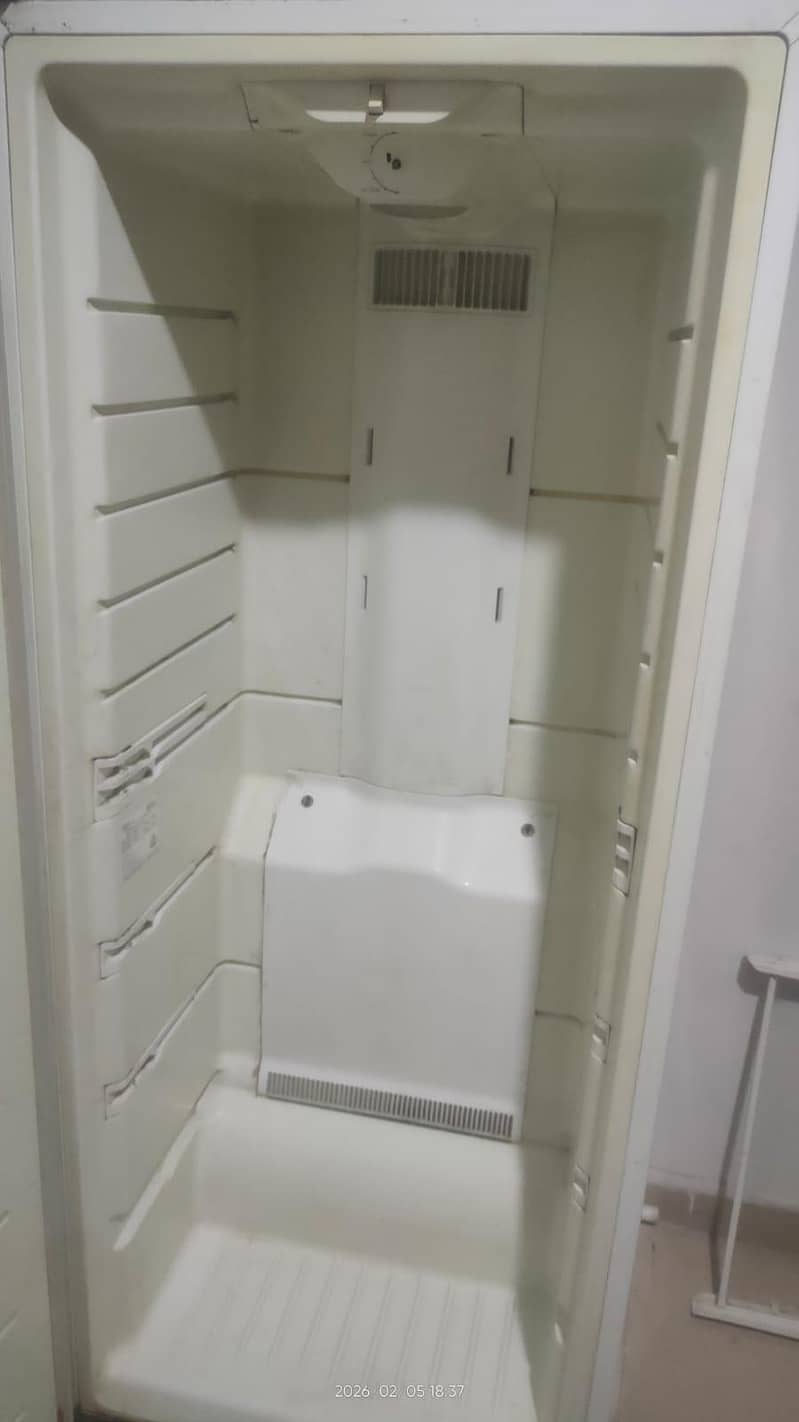 upright freezer 3