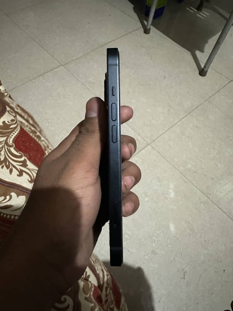 Iphone 13 3