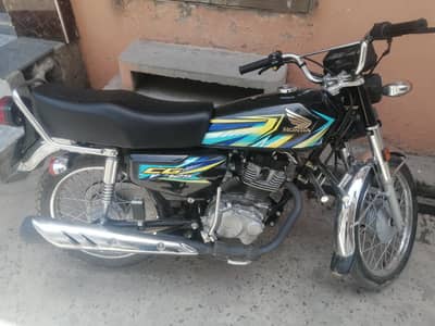 Honda125  10 by 10 contition