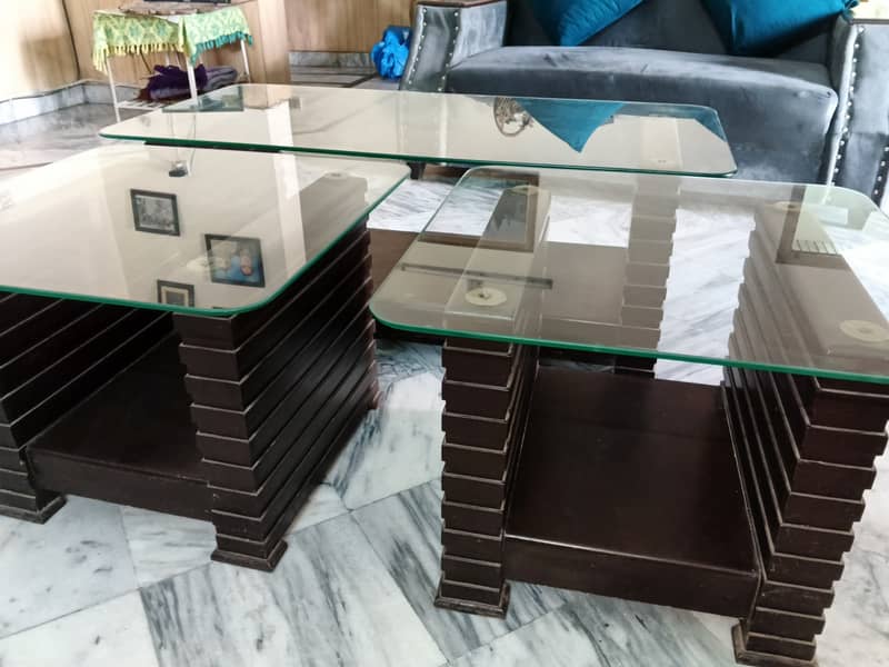 3 piece Nesting tables 0