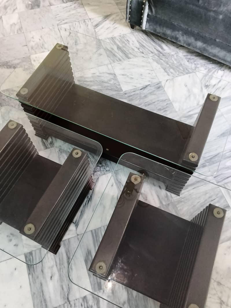 3 piece Nesting tables 4