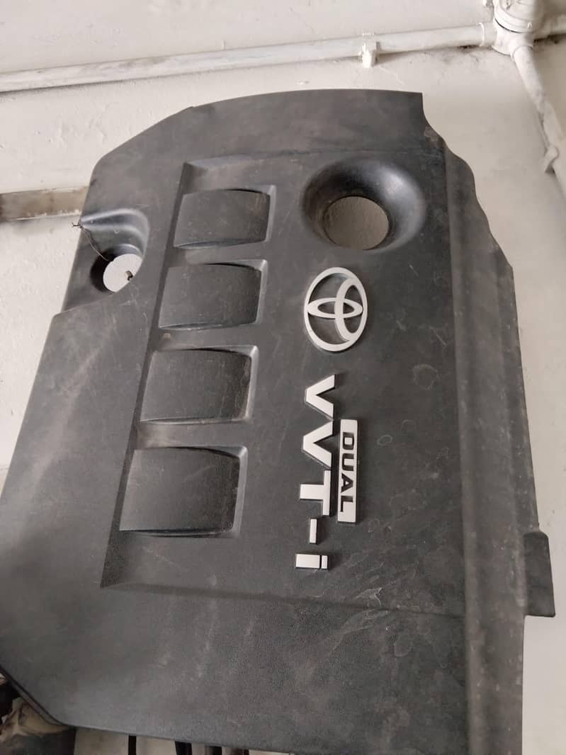 engine cover 1