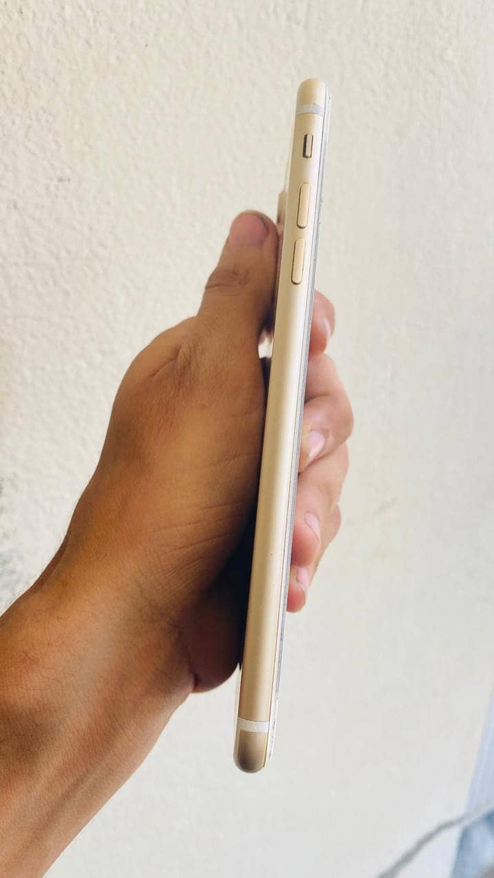 iPhone 7plus 32gb 6