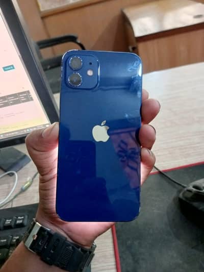 iphone 12 icloud locked exchange possible
