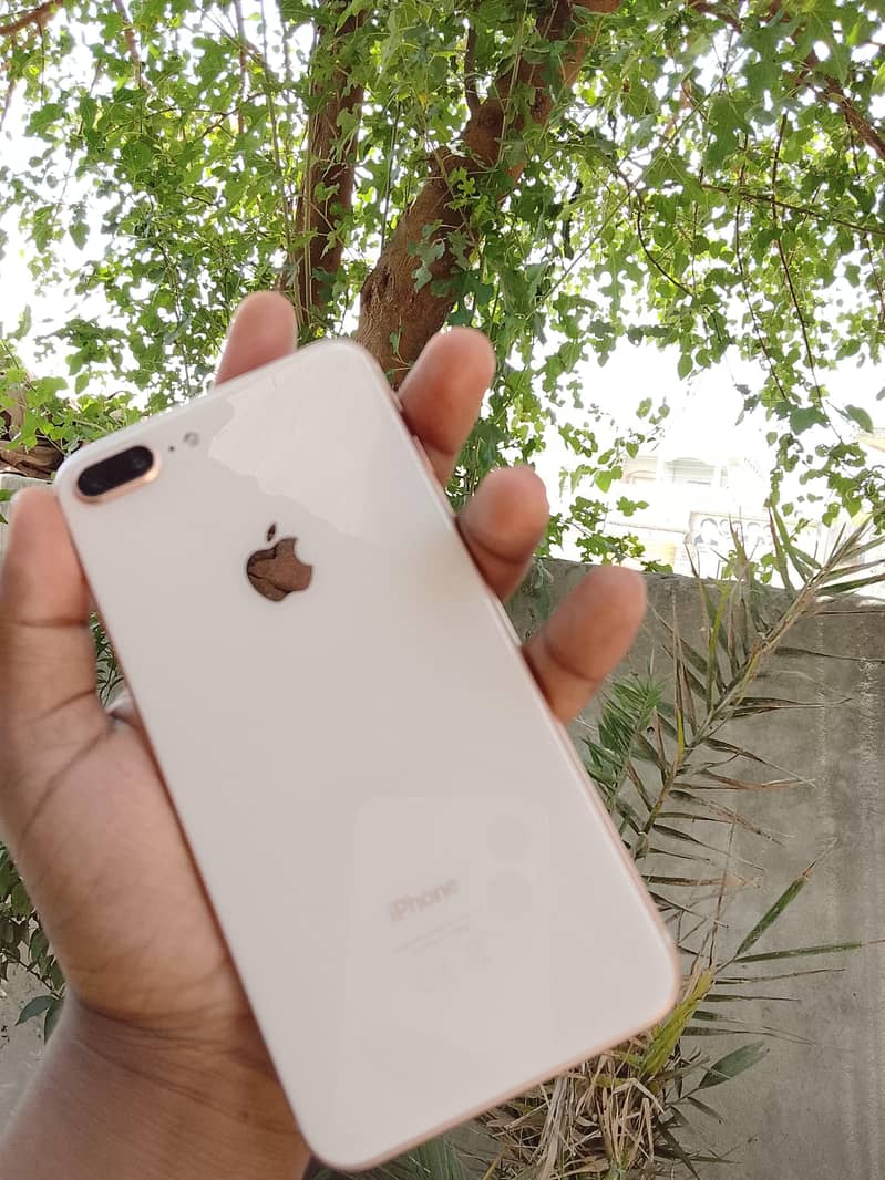 iPhone 8 plus 3