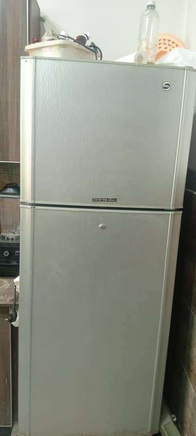 pel fridge good working condition