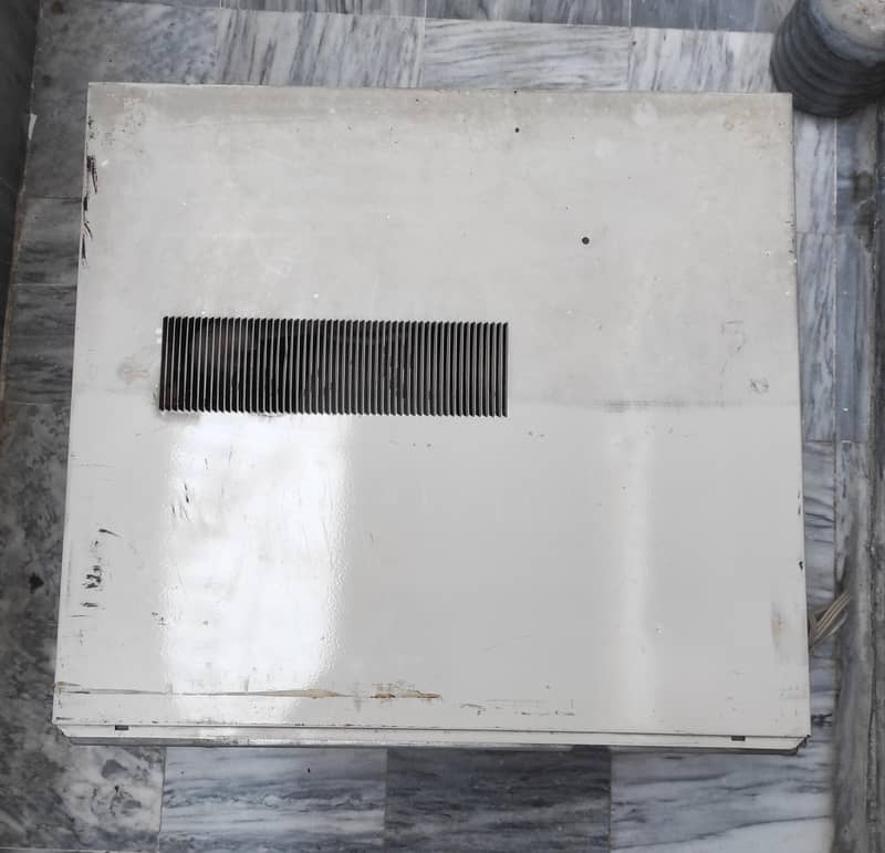 Used window AC 1