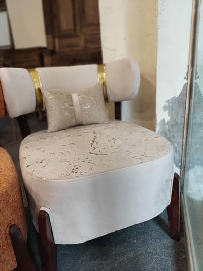 Bed or Drawing room chairs AH sofa maker official band