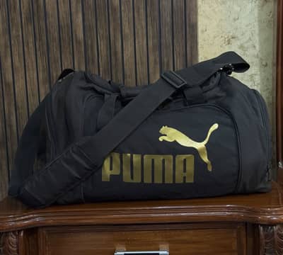 Puma XL size big  gym bag 22 litter