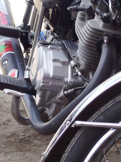 honda 125 black