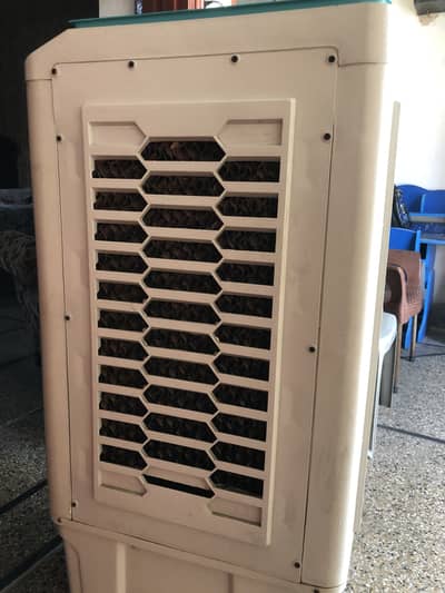 Air cooler 10/10 for sale