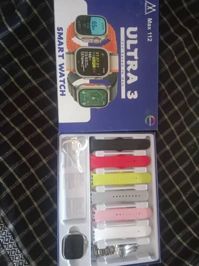 This watch is very good, whoever wants it, please contact me.
