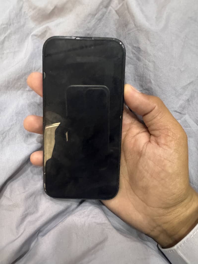 Apple iPhone 15 3
