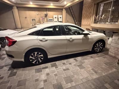 Honda Civic 1.8 UG Maintained by honda