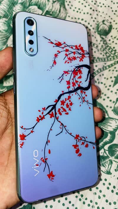 Vivo S1