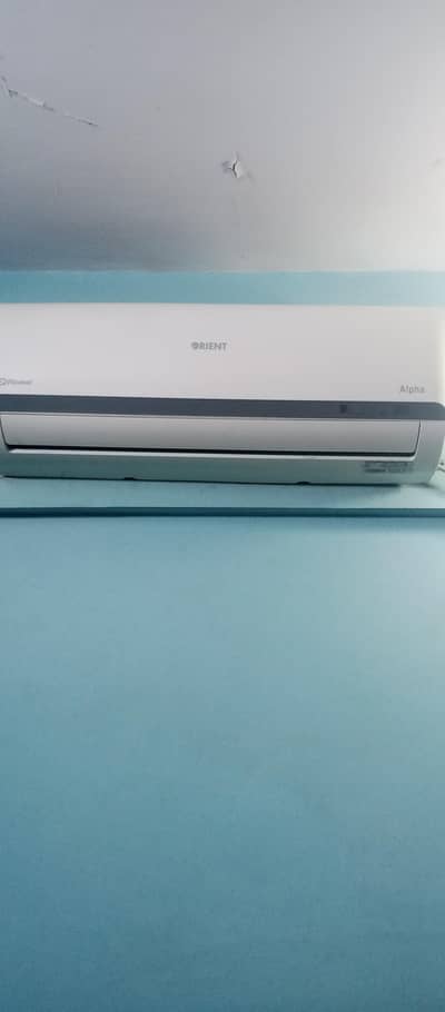 orient split AC available for sale.