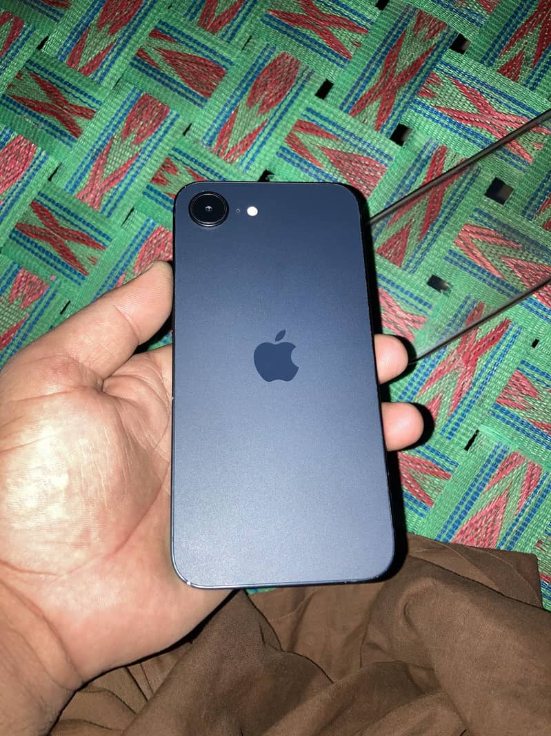Iphone 16 e New 2