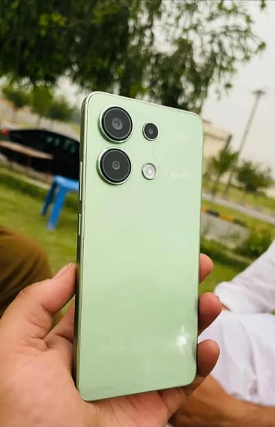 Redmi Note 13 8/256 with Complete Box