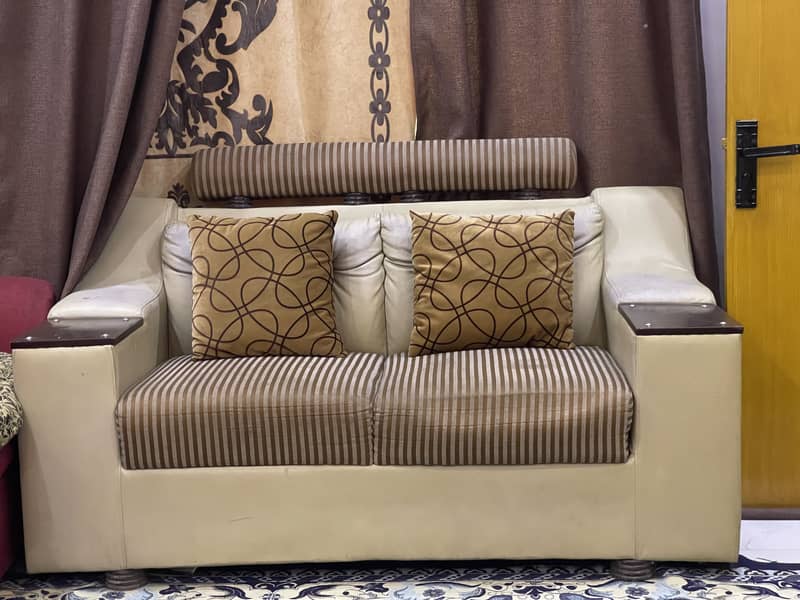 Sofa Set 0