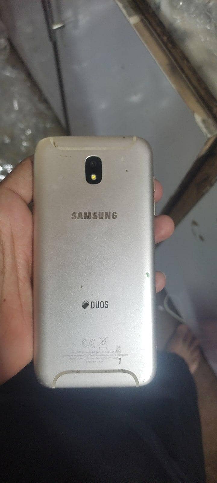 achcha model hai 0