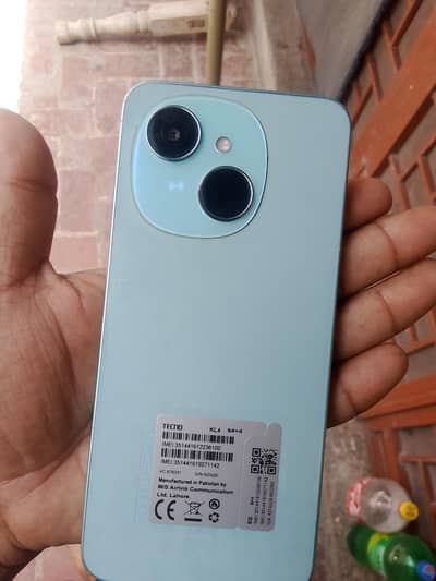Tecno spark go 1.4/64