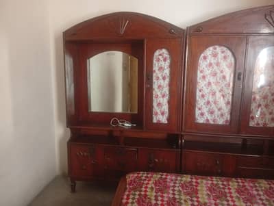 Dressing Table+ Showcase for Sale