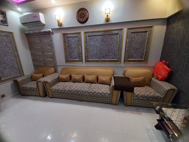 SOFA SET WITH CENTER TABLE 1